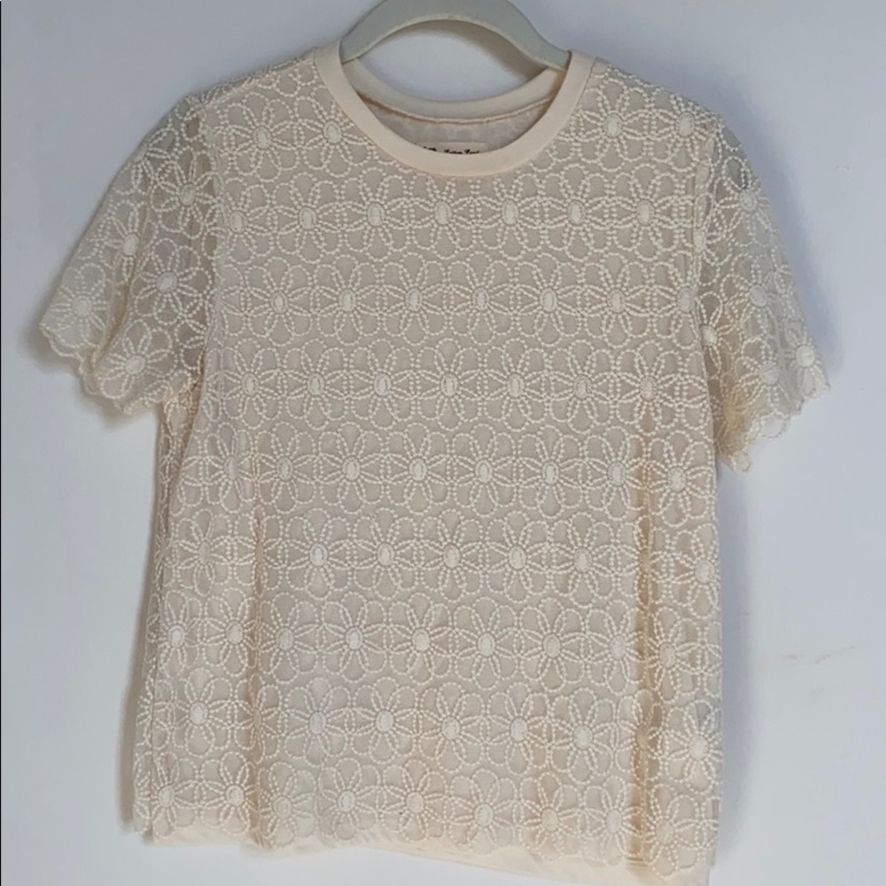 Cream/white floral top